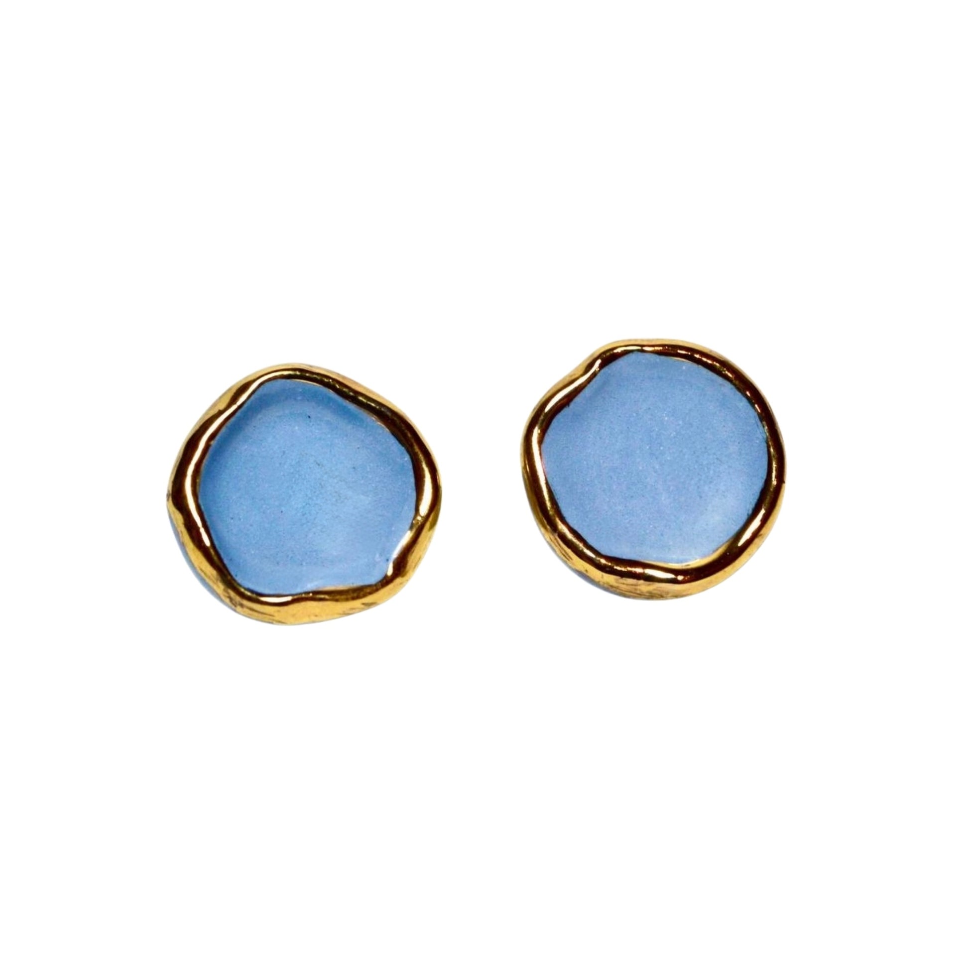Caleda | Handcrafted light blue ceramic stud earrings with gold luster Banceramiche 