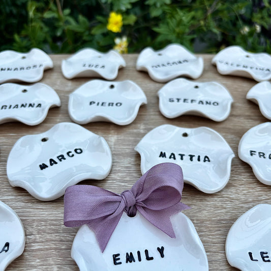Costumized handcrafted ceramic place cards banceramiche