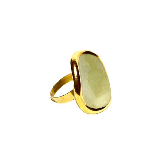 Leda | Handcrafted sage green ceramic ring with gold luster Banceramiche 