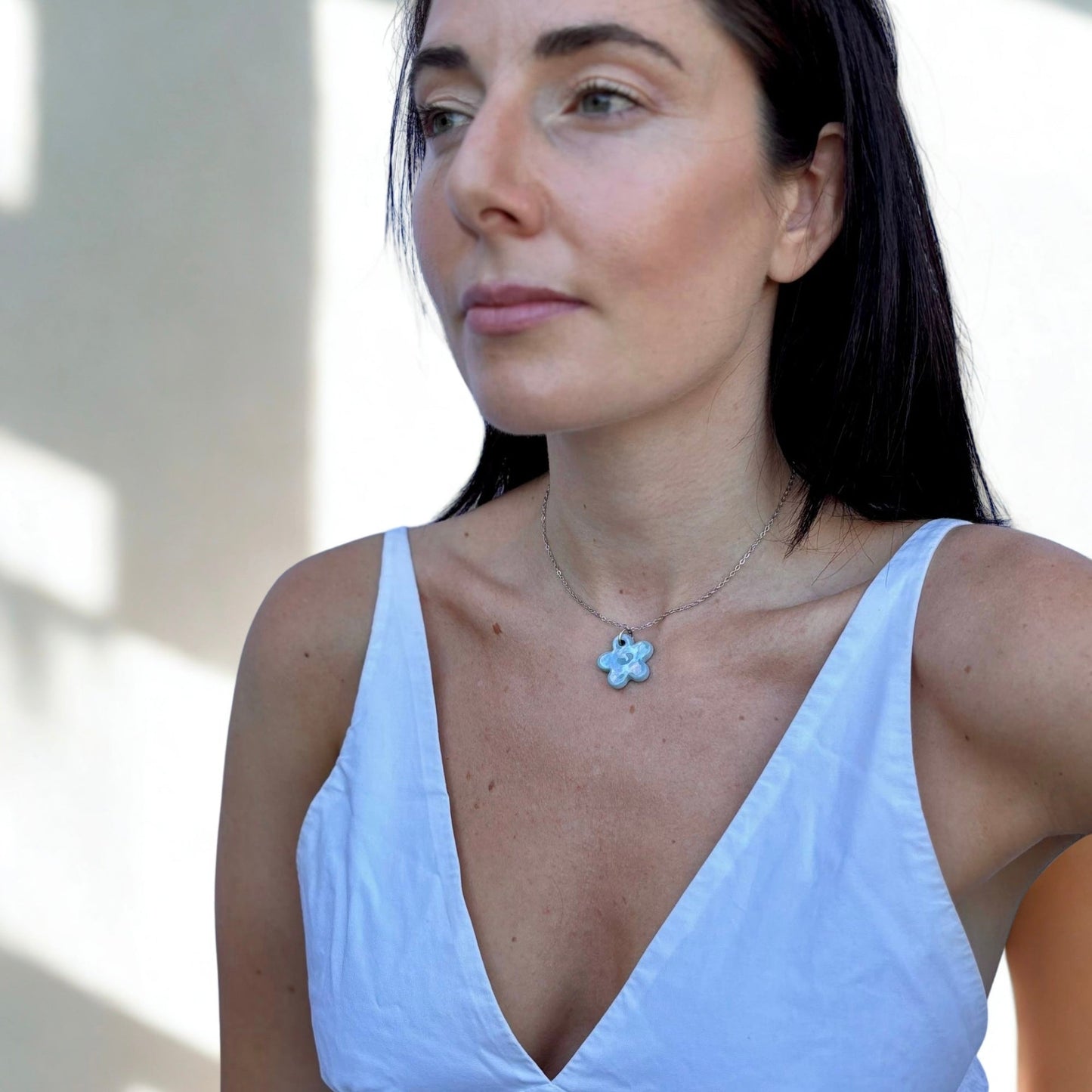 Lillium | Handcrafted pearl light blue floral ceramic necklace banceramiche