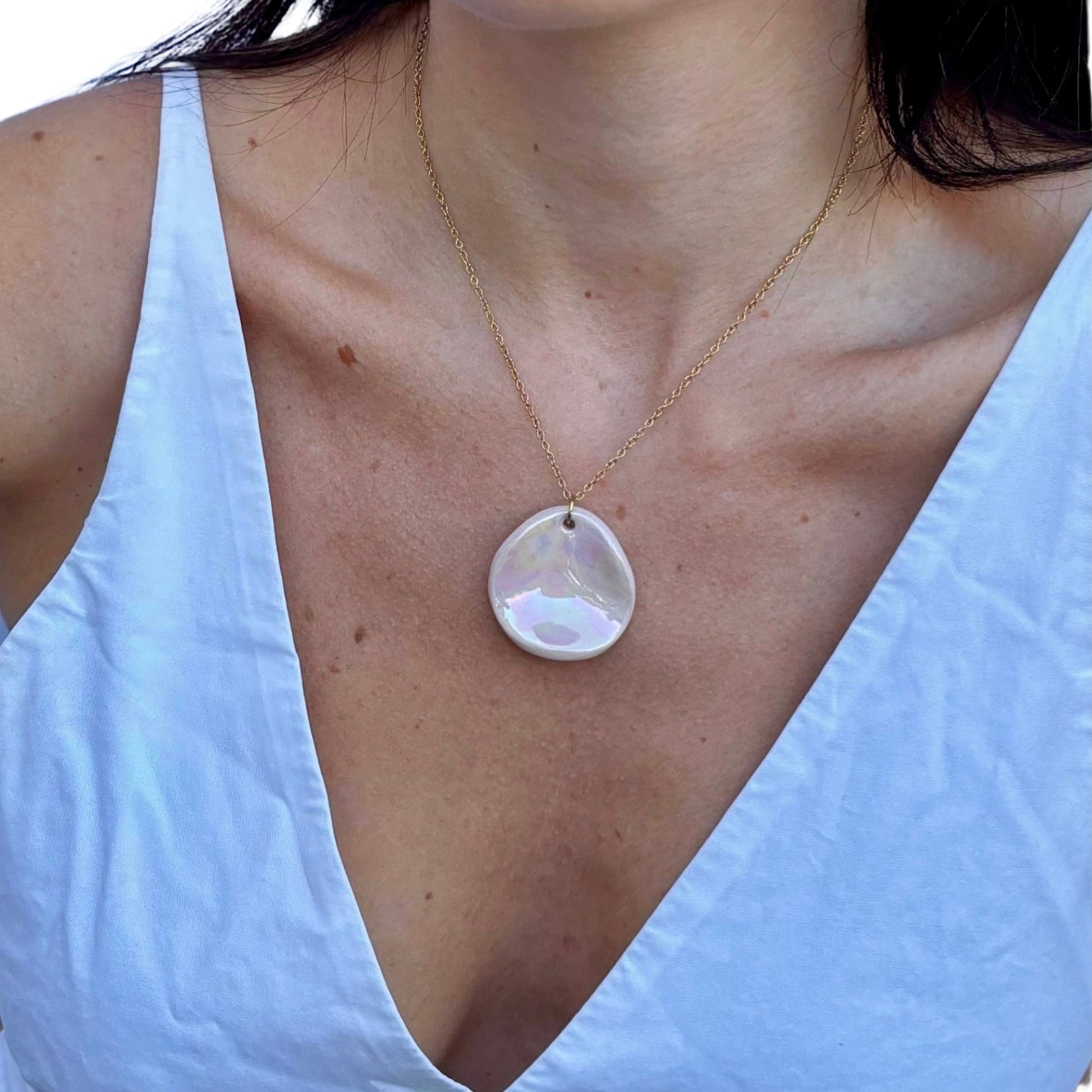 Perla | Handcrafted pearl-pink ceramic necklace Pearl pink Small banceramiche
