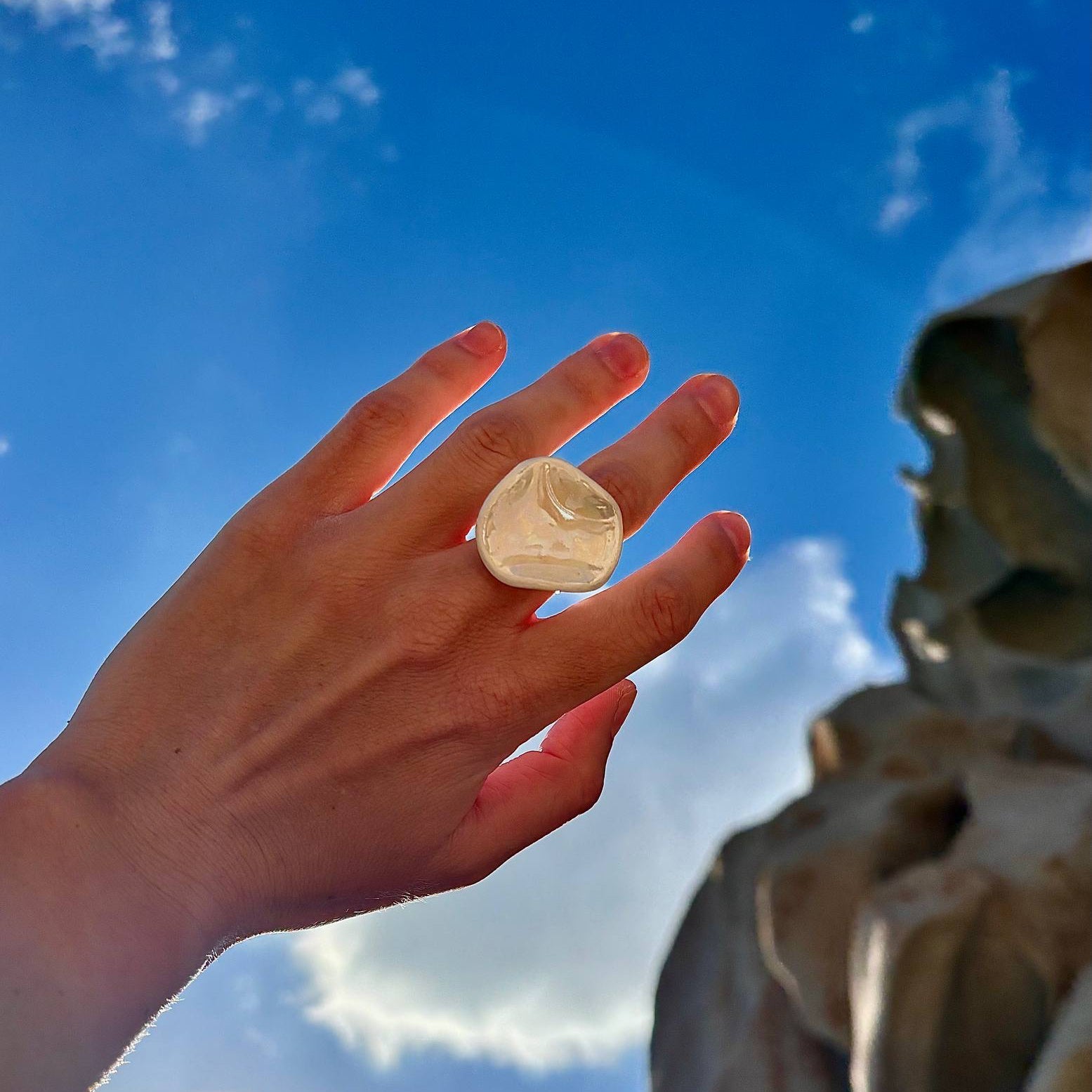 Perla | Handcrafted pearl-white ceramic ring Pearl white Large banceramiche